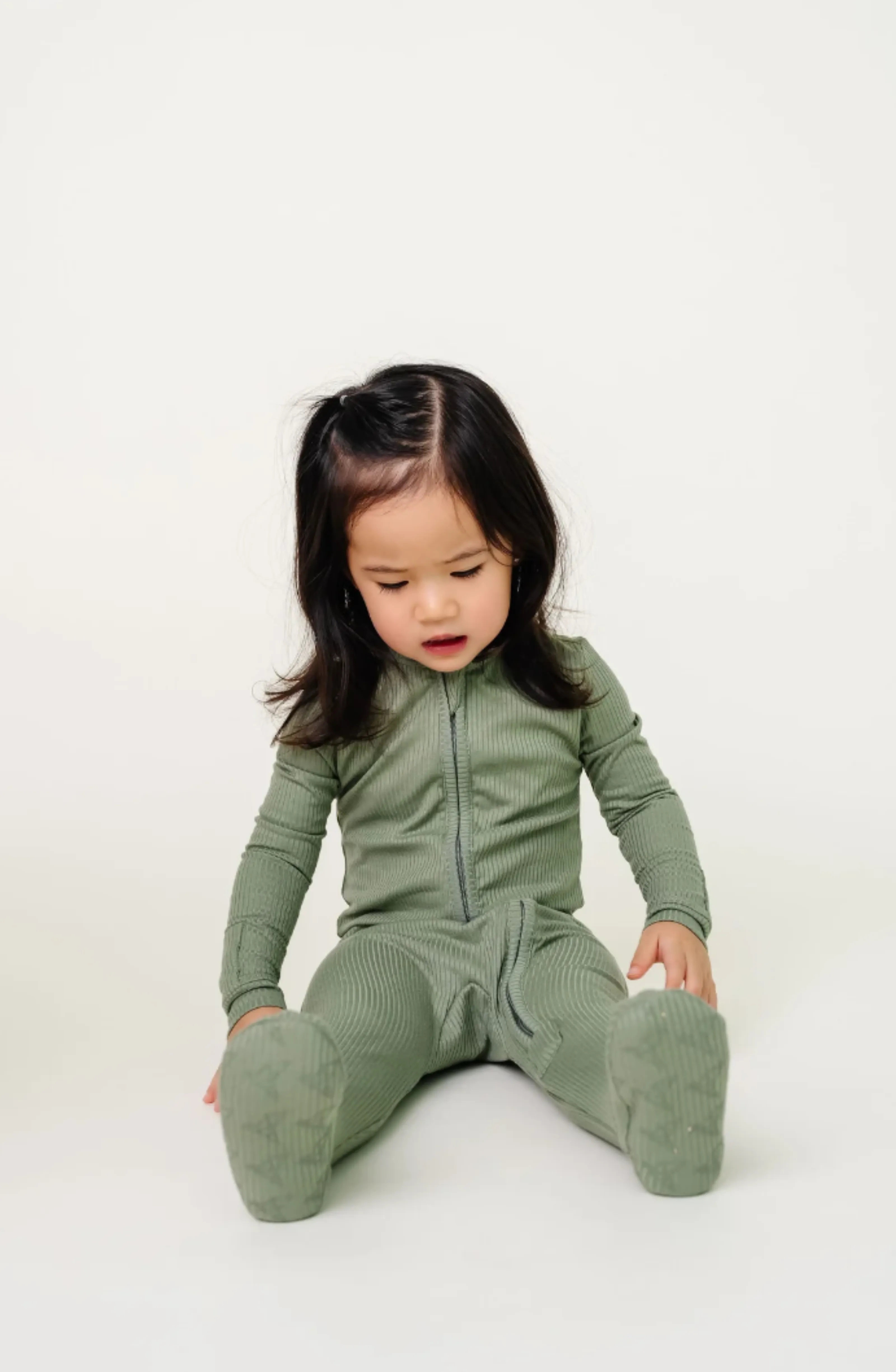 Clover Zip Up Footie Pajamas | Copper Pearl