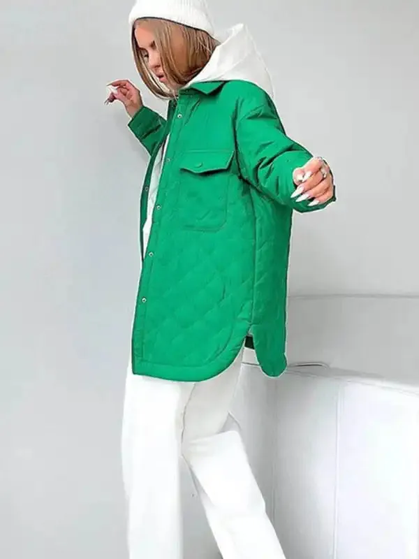 Women’s diamond-patterned cotton Jacket with long lapels with buttons.