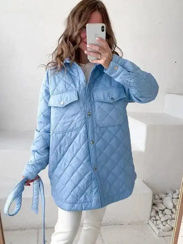 Women’s diamond-patterned cotton Jacket with long lapels with buttons.