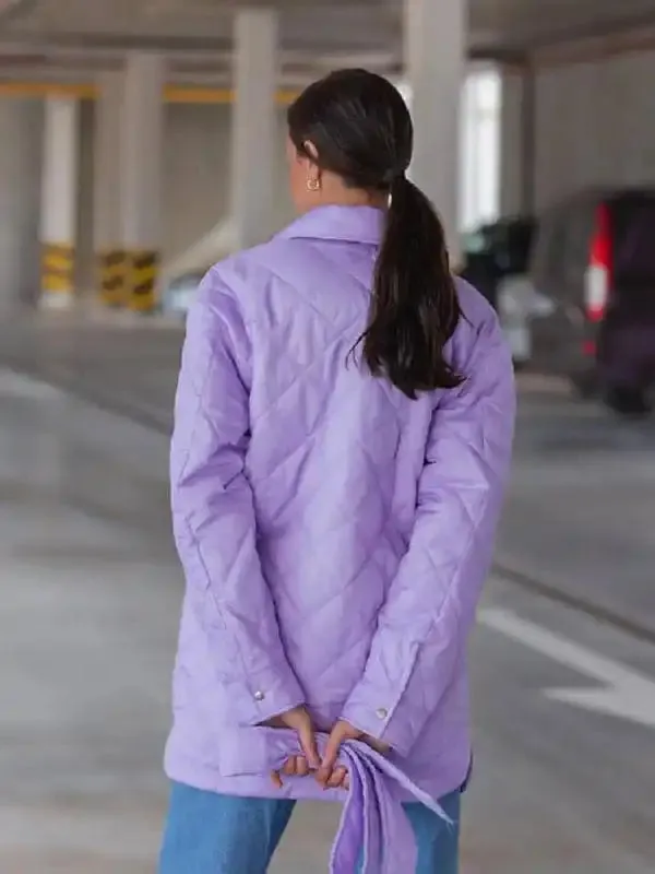 Women’s diamond-patterned cotton Jacket with long lapels with buttons.